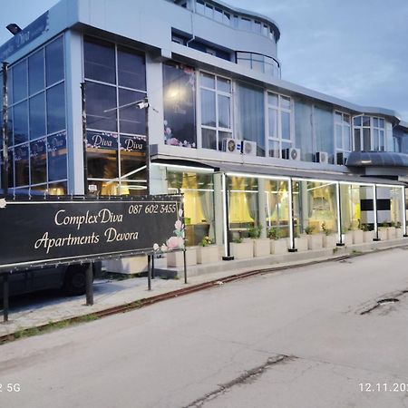 Danita Apartments & Diva Restaurant Bbq&Pool Bar Βάρνα Εξωτερικό φωτογραφία