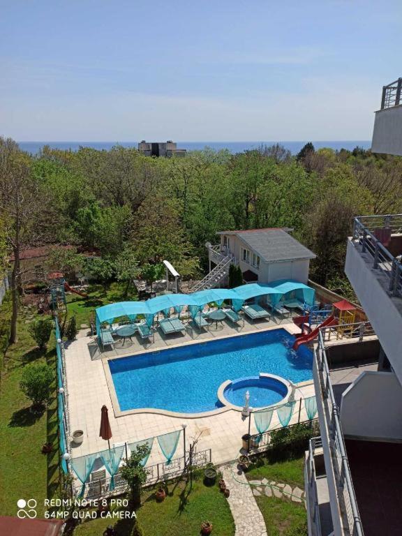 Danita Apartments & Diva Restaurant Bbq&Pool Bar Βάρνα Εξωτερικό φωτογραφία